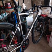 T-Red Aracnide Titanio - telaio