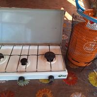 fornello campeggio con bombola e riduttore pressio