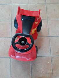 Macchina cavalcabile con caricatore funzionanti