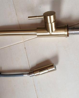 Rubinetto miscelatore cucina