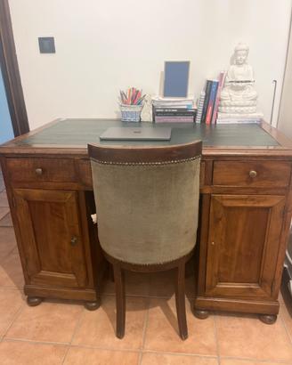 Scrivania dell’800 noce + sedia
