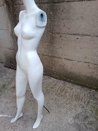 manichino x negozi da donna 