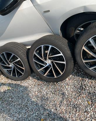 Gomme e cerchi Polo 2013