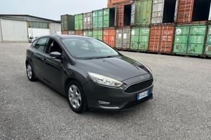 Ford focus 1.6 GPL della casa  rinnovato euro 6