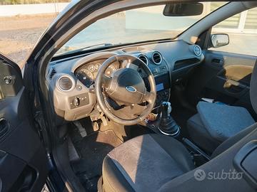 Ford Fiesta. 