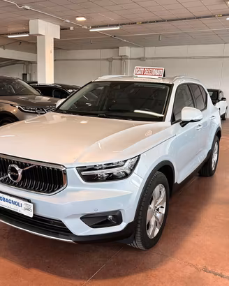 Volvo XC40 MOMENTUM PRO D3 Geartronic