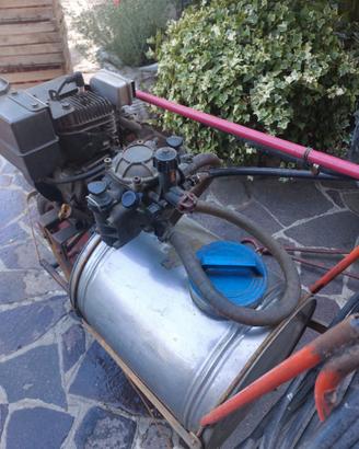 pompa motore a scoppio