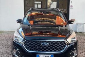Ford Kuga 2.0 TDCI 180 CV 4X4 CON TETTO APRIBILE