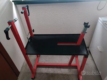 Banco per manutenzione bicicletta