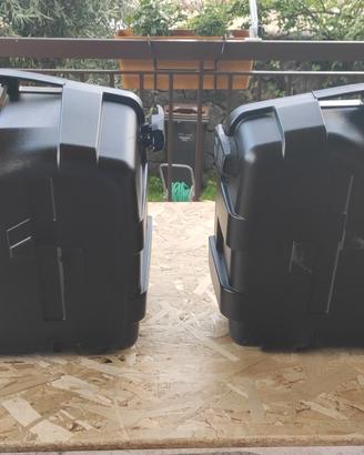 Fondi Valigie moto Trekker GIVI E TRIUMPH