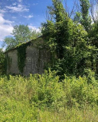 Terreno di 150 m² a Montone