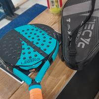 Racchetta padel