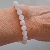 Braccialetto in cristallo di Quarzo rosa.