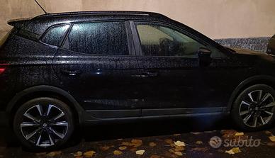 SEAT ARONA BLACK EDITION