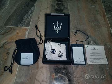 Orecchini Maserati argento NUOVI