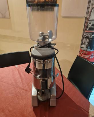 macinino professionale nuova simonelli