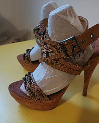 sandali con tacco a spillo e plateau n.38