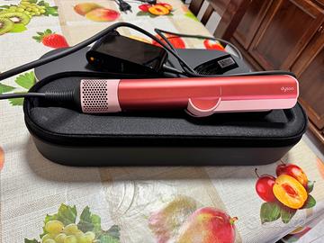 Dyson Airstrait edizione limitata
