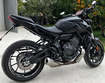 Yamaha MT-07 - 2024