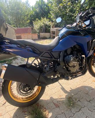 Suzuki V-Strom 800 DE (luglio 2023) 1000km