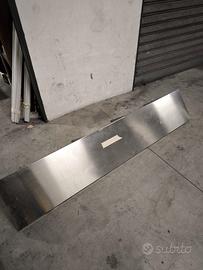 Mensole e piani in acciaio inox