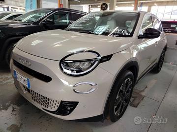 FIAT 600 Hybrid 100CV DCT MHEV La Prima MY