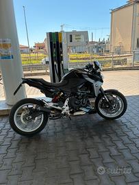 Bmw f 900 r