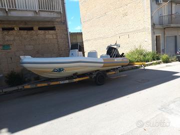 Gommone marlin 560 motore mercury 40/60