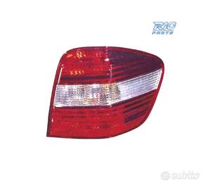 FANALE DX MERCEDES ML W164 05-08 LATERALE CROMATO