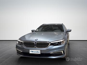 BMW 520d Touring mhev 48V Luxury auto