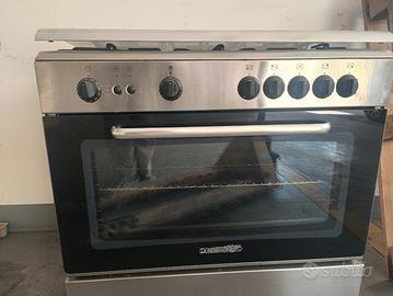 cucina in acciaio  tutto forno