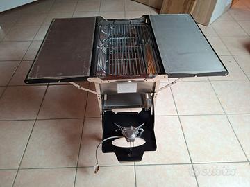 barbecue e fornello a gas