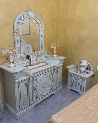 Stanza da letto conpleta stile veneziano