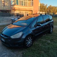 Ford SMAX