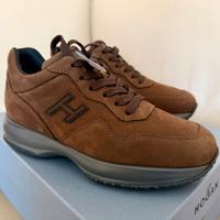 Hogan Sneakers Interactive