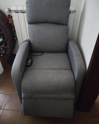 poltrona all' ungabile come nuova