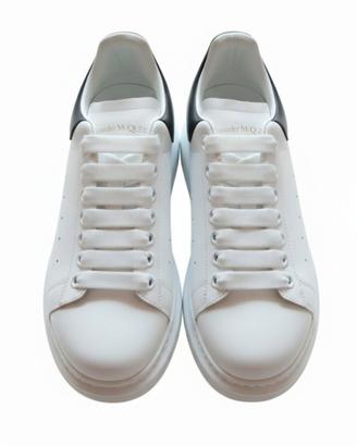 Alexander McQueen Sneaker Oversize Bianca