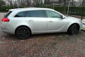Opel Insignia station wagon automatica