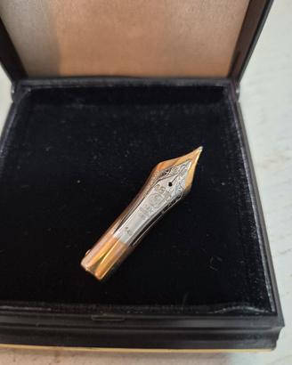 Montblanc spilla