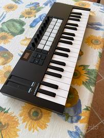 Tastiera midi NOVATION Launchkey Mini 37 Mk4