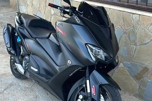 T-max 560