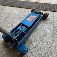 Sollevatore idraulico OMGN modello 112B