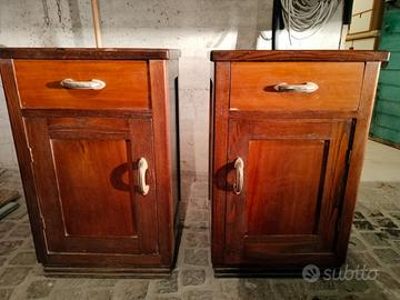 Coppia di comodini anni ‘50