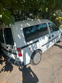 Opel Combo Metano
