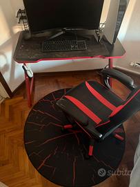Scrivania,Sedia e Tappeto da Gaming