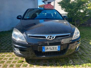 Hyundai i30 benzina/GPL 