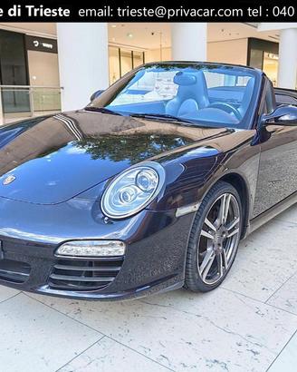 PORSCHE 911 Carrera Cabriolet Black Edition