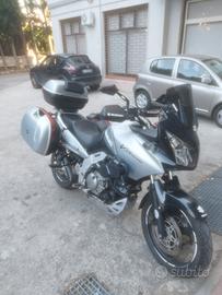 Suzuki v-strom 