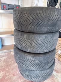 Pneumatici 225/45/zr17 4stagioni