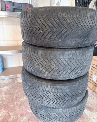 Pneumatici 225/45/zr17 4stagioni